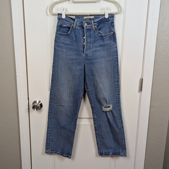 Levi's Denim - Levi's | Medium Wash Ribcage Straight Leg Jeans Size 27